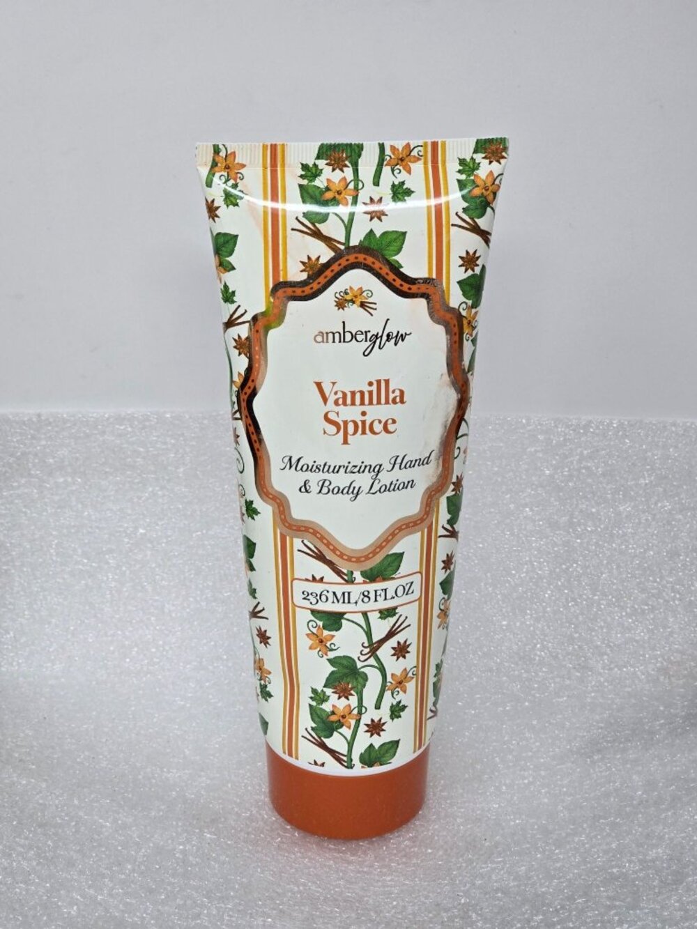 Amber Glow Vanilla Spice Moisturizing Hand & Body Lotion 8 oz Hydrating Skincare